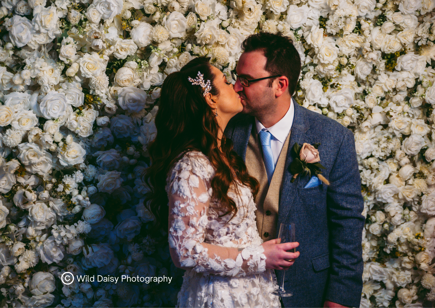 The Vivienne Premium Flower Wall