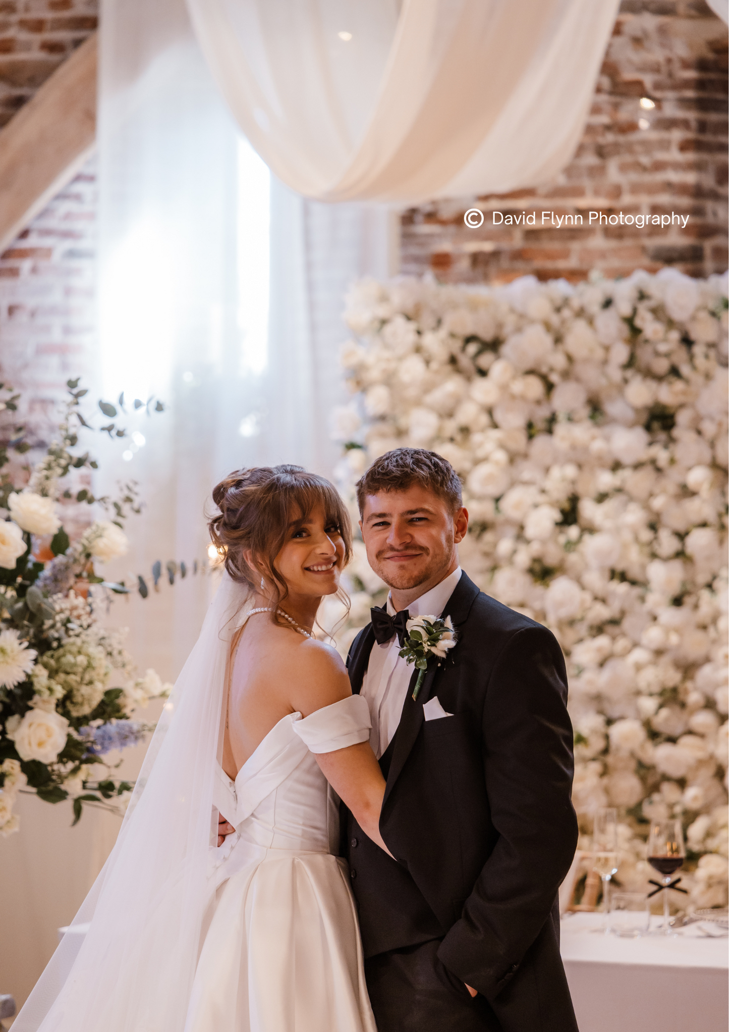 The Vivienne Premium Flower Wall